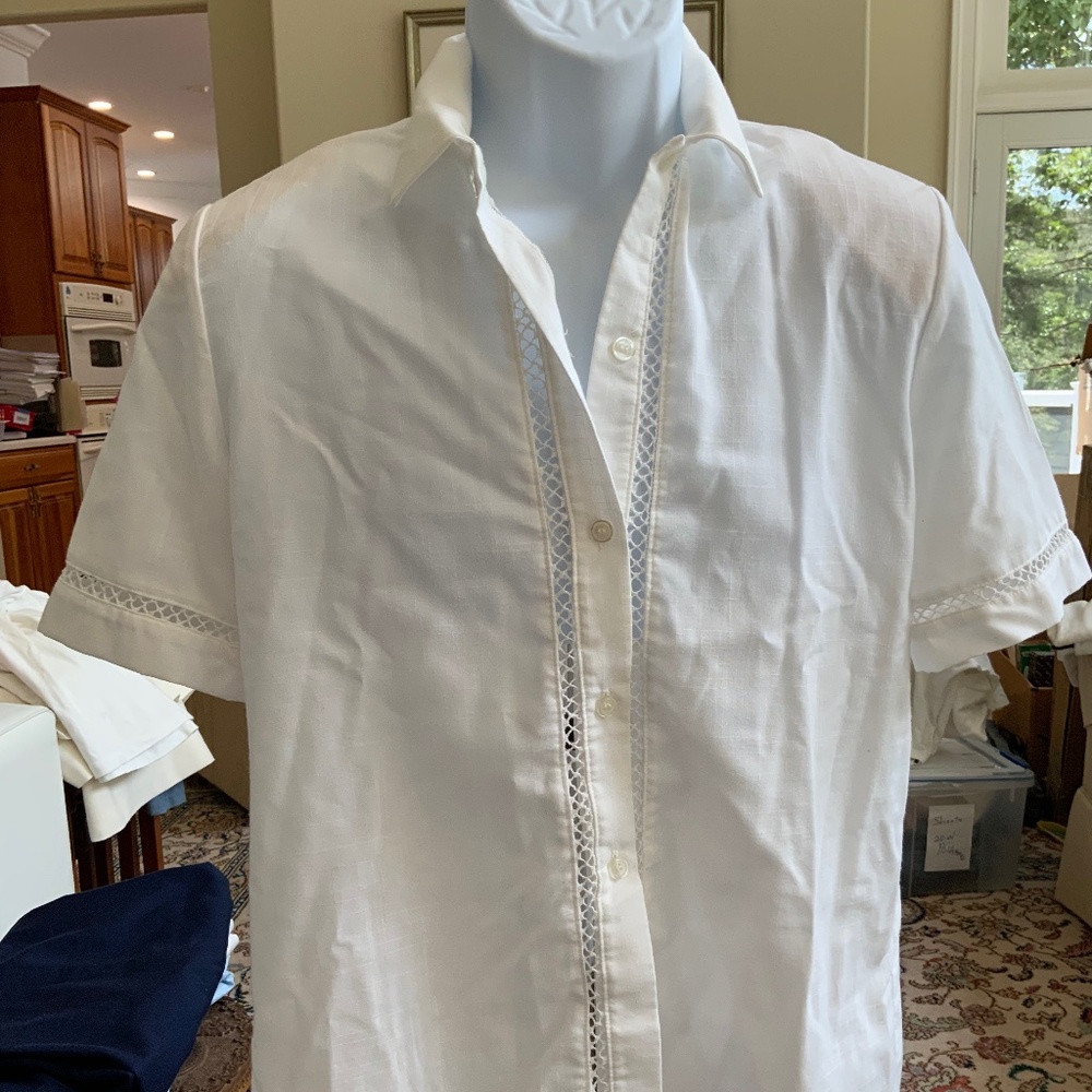 Women’s blouse